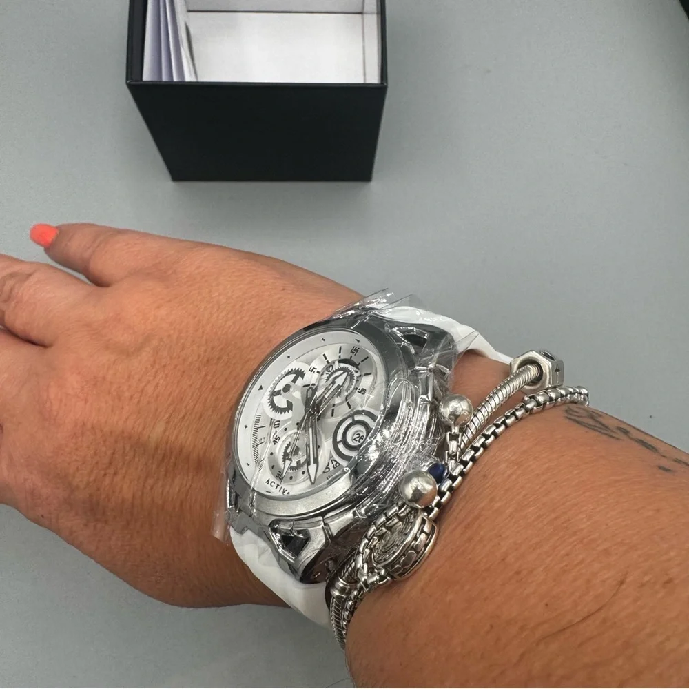 Invicta Unisex White Silver Pro Diver Watch - Brand New in Box! NWT.
